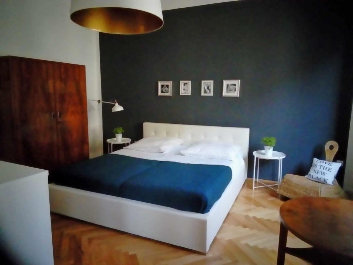 Luxury Old Town Apartment Pula Exterior foto