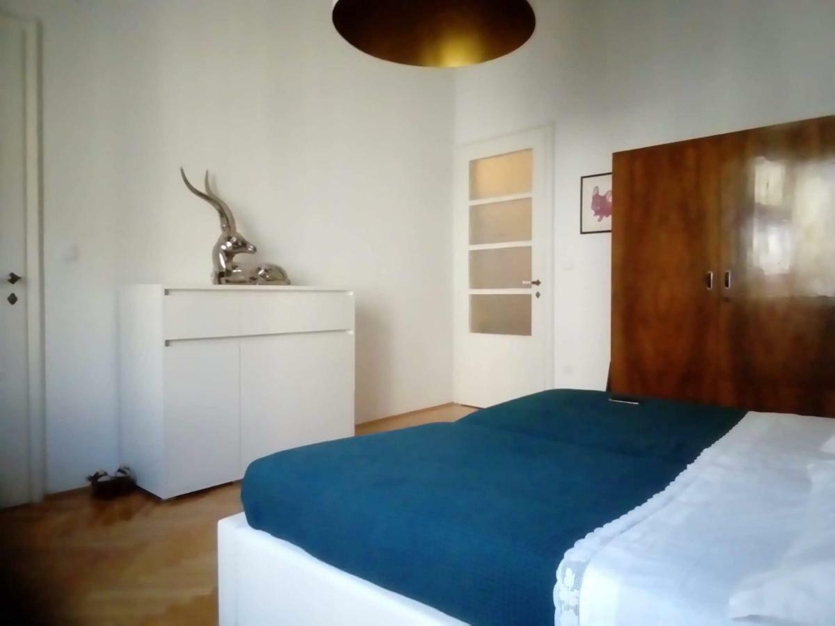 Luxury Old Town Apartment Pula Exterior foto